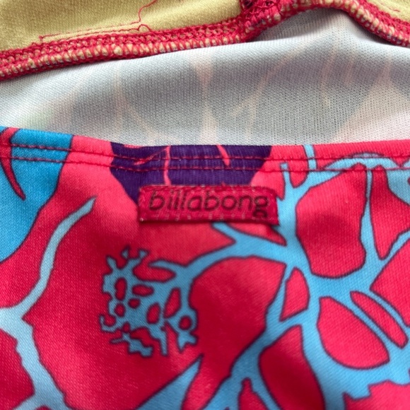 Billabong Pink Floral halter dress. Has a few tiny flaws shown in pictures. - Picture 4 of 6
